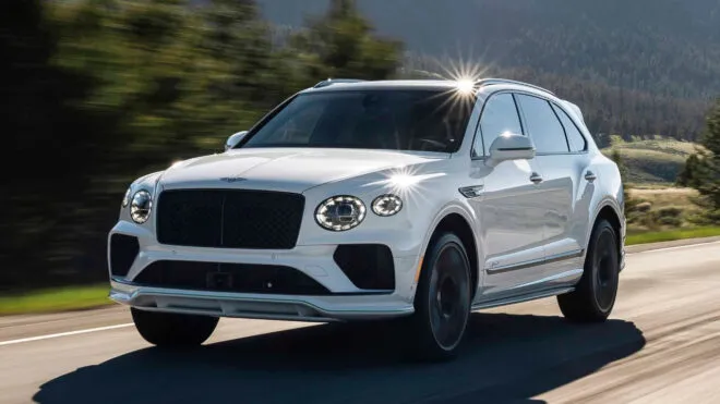 100 km/s hıza 3,4 saniyede çıkabilen yeni Bentley Bentayga Speed tanıtıldı
