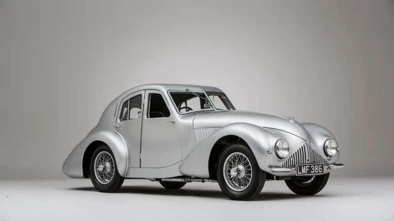 Aston Martin'i Kurtaran Otomobil: David Brown'un Kader Anı!