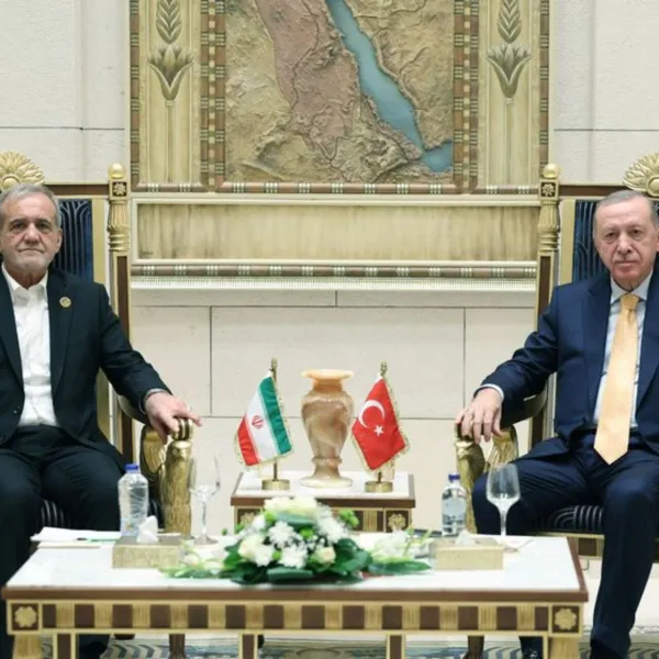 Erdoğan'dan Kritik İran Hamlesi! Pezeşkiyan ile Görüşme Detayları