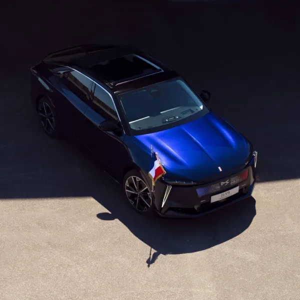 Macron'un Lüks Otomobili DS N°8 Türkiye'ye Geliyor! Şok Fiyatı!