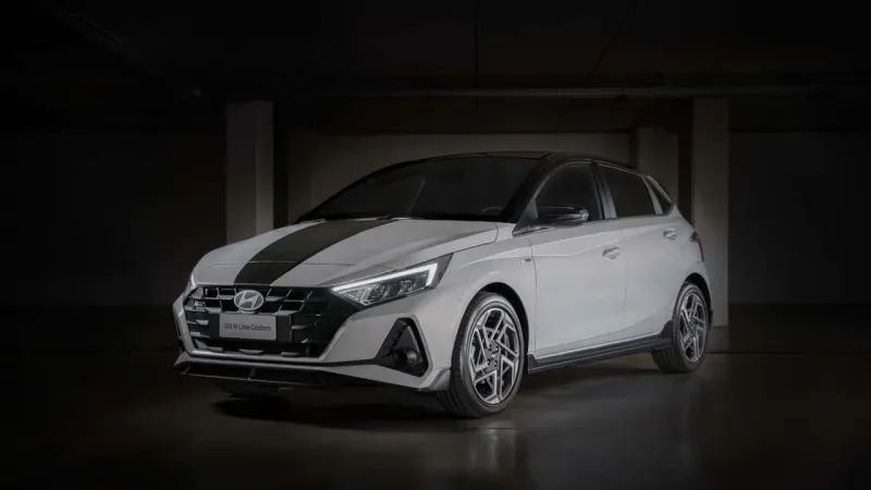 Hyundai i20 Karbon Fiber Detaylarla Geliyor! Sadece 500 Adet!