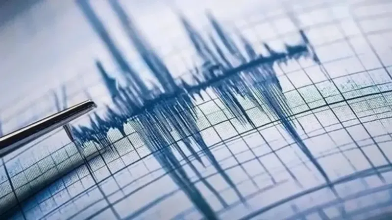 İran Sallandı! Doğu'da Şiddetli Deprem: Son Dakika Gelişmeleri