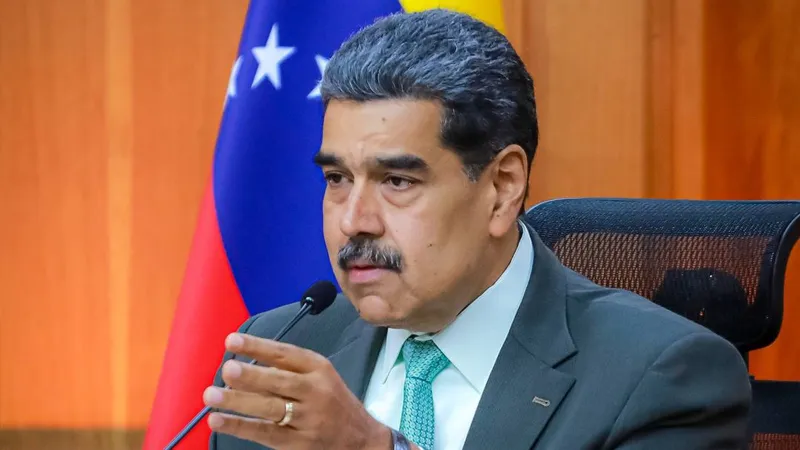 Maduro'dan Kolombiya'ya Sert Sözler: İşbirliği Neden Yok?