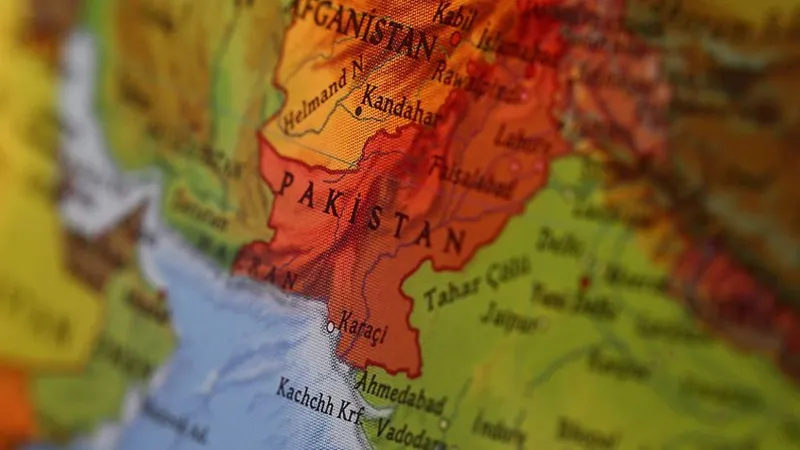 Pakistan'da güvenlik güçleri 7 militanı etkisiz hale getirdi