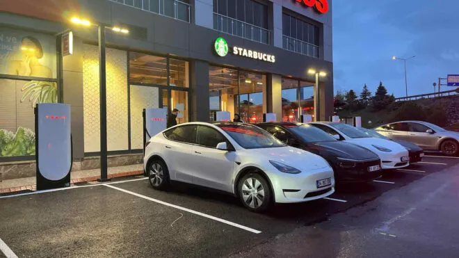 Tesla Tekirdağ'ı Şarj Etti! Yeni Supercharger Açıldı!