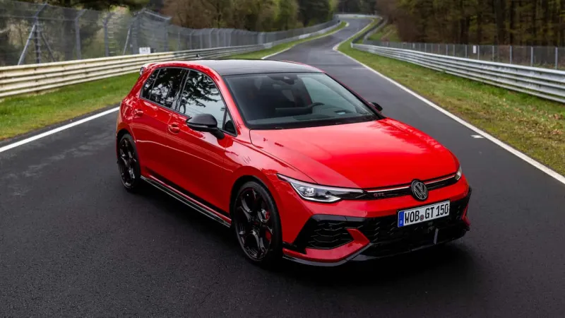 Golf GTI 50. Yıl Özel: Efsane Geri Döndü! 325 Beygir Gücüyle!
