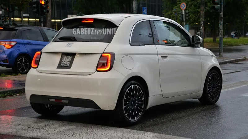 Yeni Fiat 500 Hibrit Yollarda! İşte İlk Görüntüler